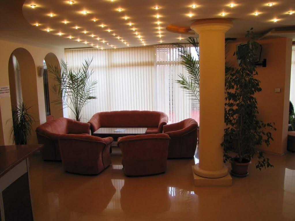Paris Hotel Balchik Extérieur photo