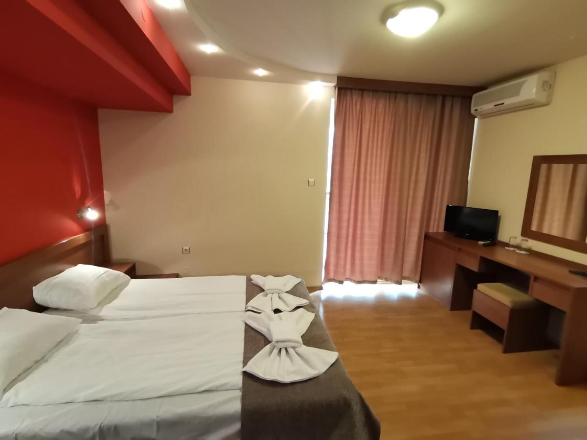 Paris Hotel Balchik Extérieur photo