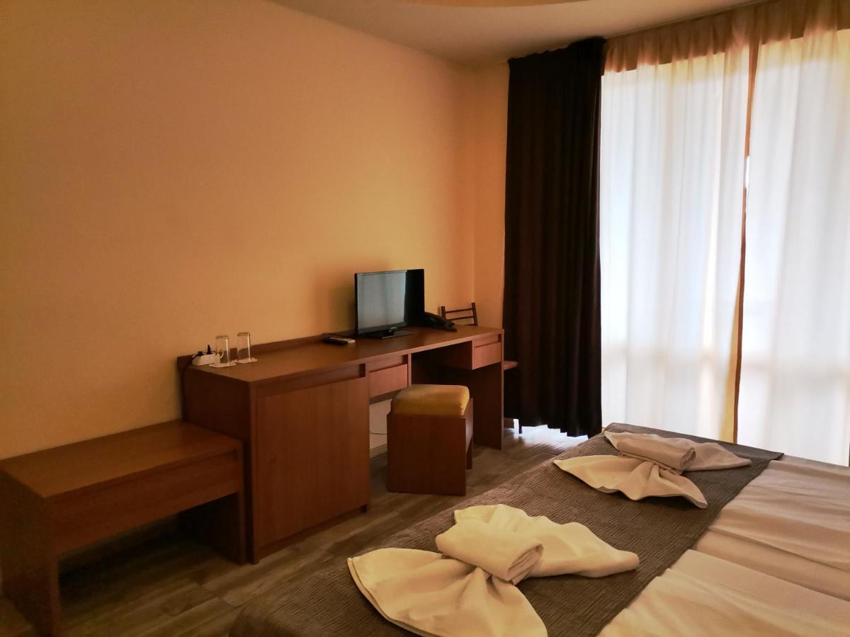 Paris Hotel Balchik Extérieur photo