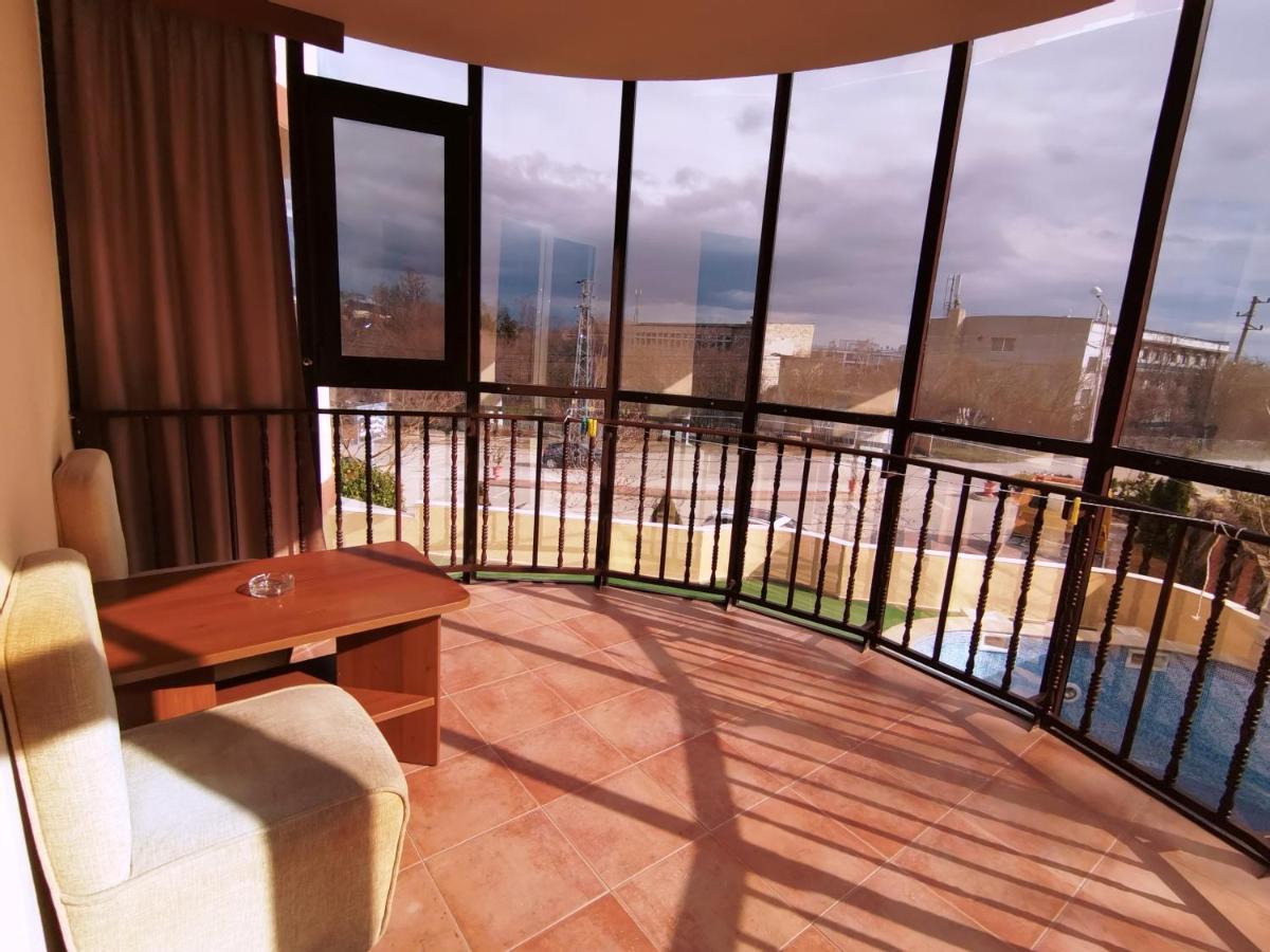 Paris Hotel Balchik Extérieur photo