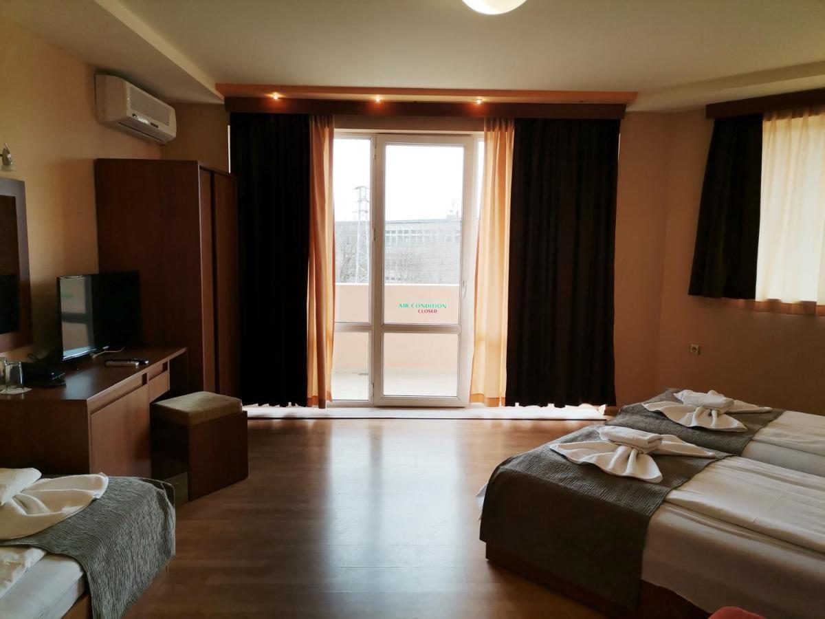 Paris Hotel Balchik Extérieur photo