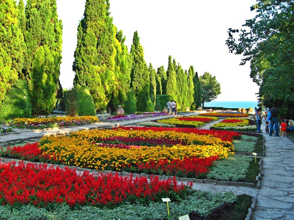 Paris Hotel Balchik Extérieur photo