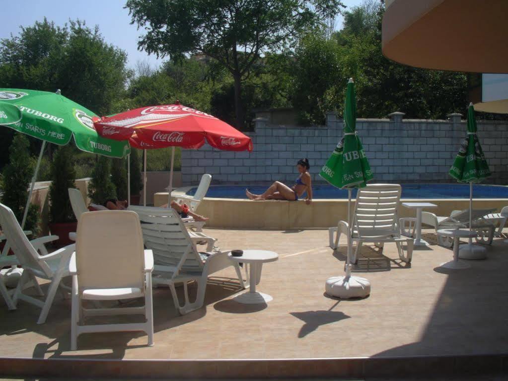 Paris Hotel Balchik Extérieur photo